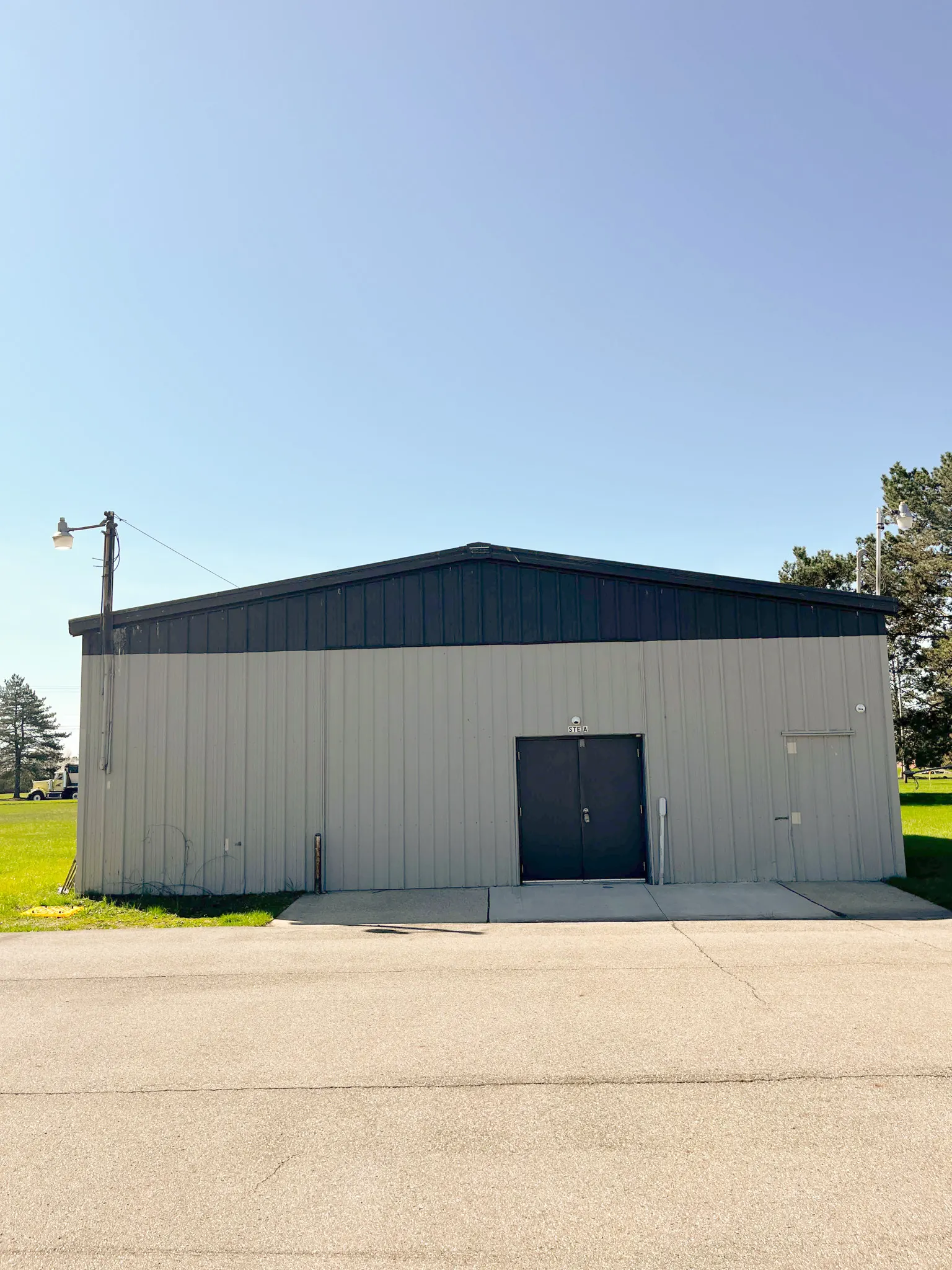 Battle Creek - Freestanding Light Industrial Warehouse — cannabis property at 24 Leonard Wood Road, Battle Creek, MI