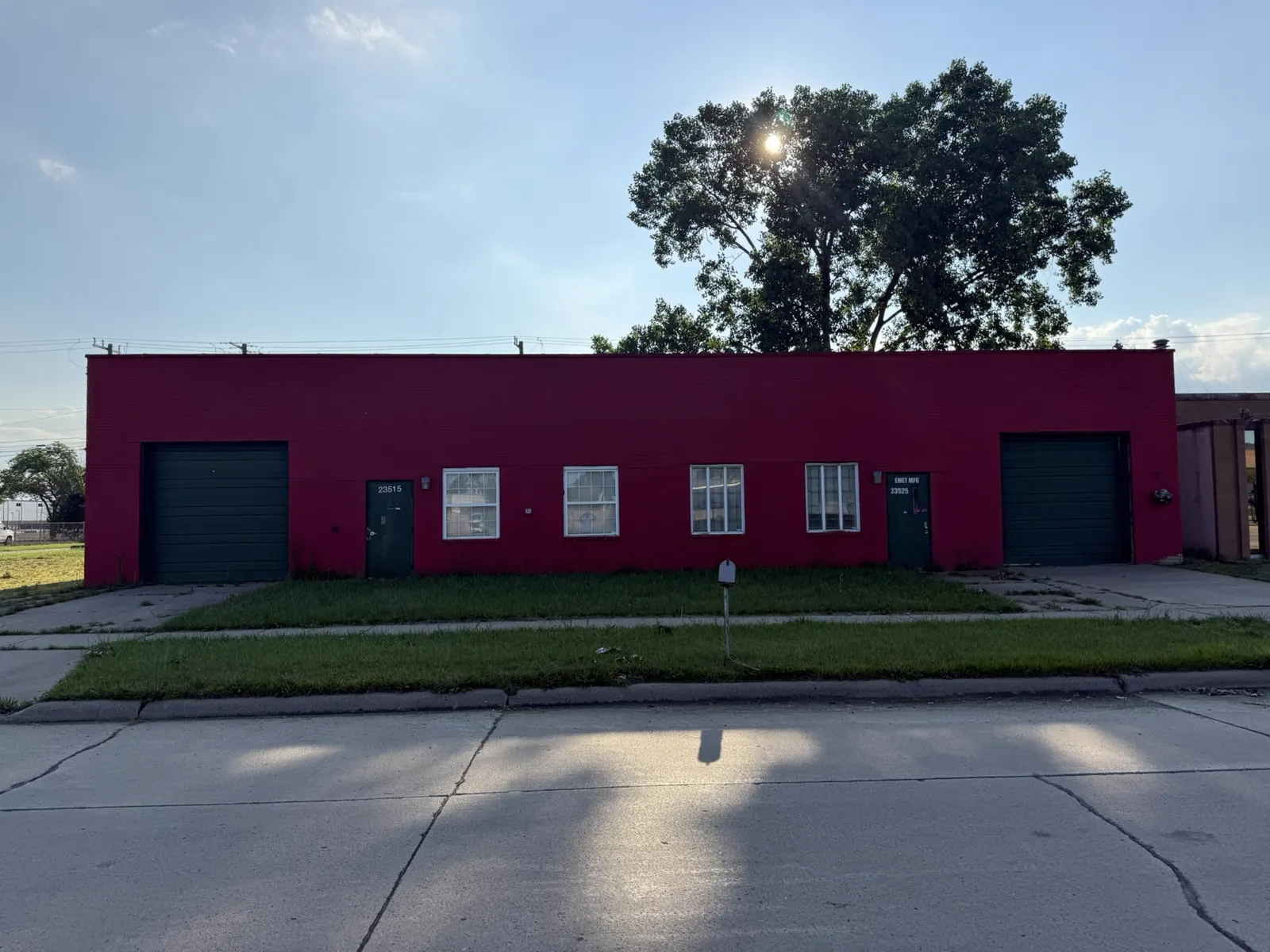 Warren - Freestanding Industrial/Cannabis Warehouse — cannabis property at 23515-23525 Blackstone Avenue, Warren, MI